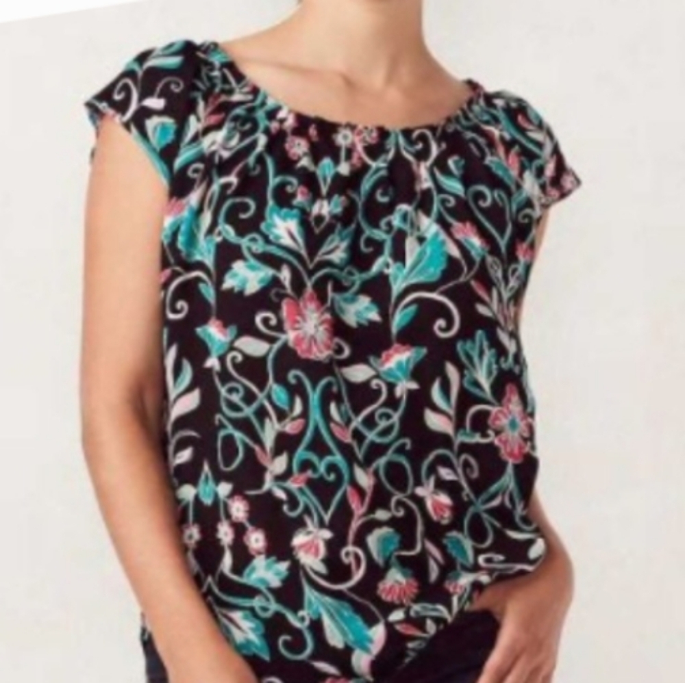 Lauren Conrad Romantic Whimsical Pleat Neck Cap Sleeve Floral Top Blouse Large